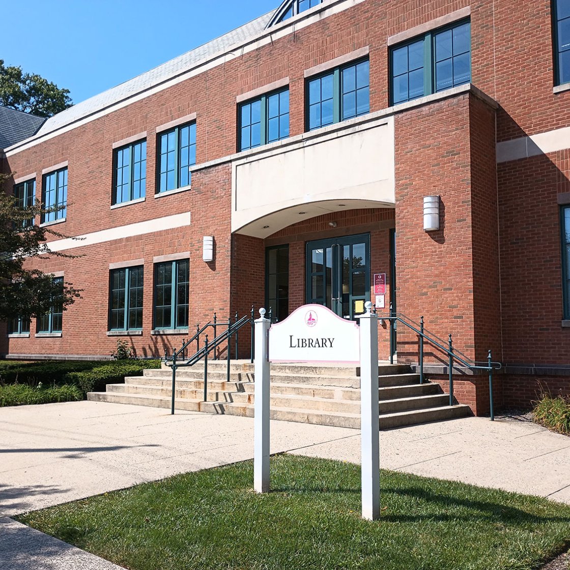 bloomfield campus library