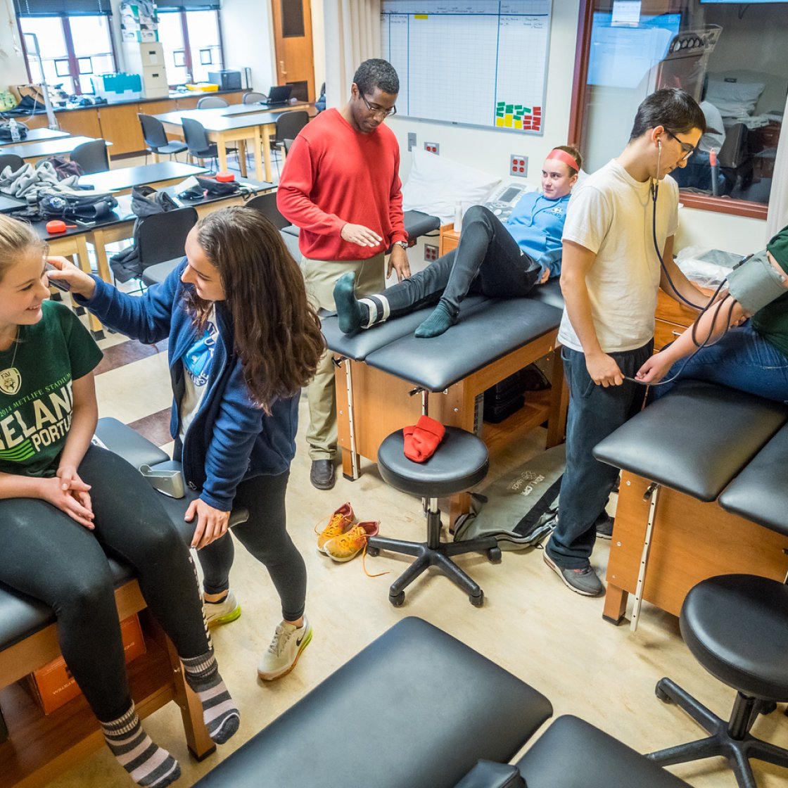 Students in Kinesiology Lab