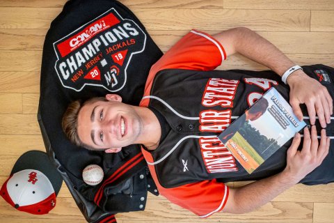 Billy Pinckney, a former New Jersey Jackals batboy, has written a book with tips on keeping youth sports fun.