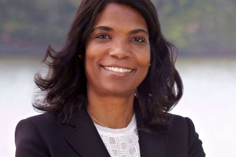 Nadine Leslie