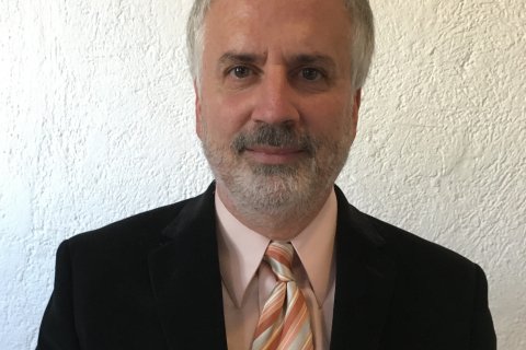 alumni-chrisphillips