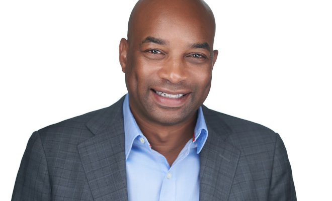 Mo Butler headshot