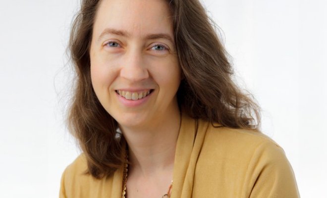 headshot of Dr. Alicia Broderick