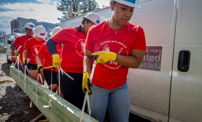  students at Soaring into service volunteering 