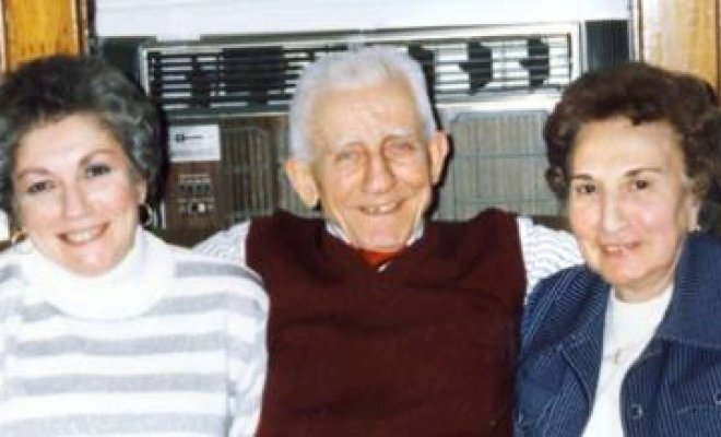 Vivien L. Kwiatek Scholarship