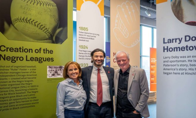Laura Muth, Montclair President Jonathan Koppell, and Chuck Muth '77