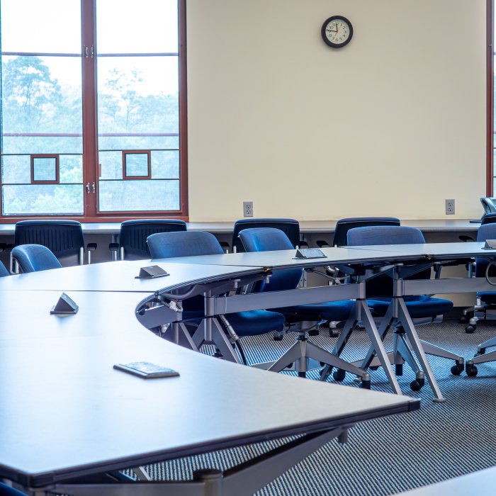 Side view of empty round table 
