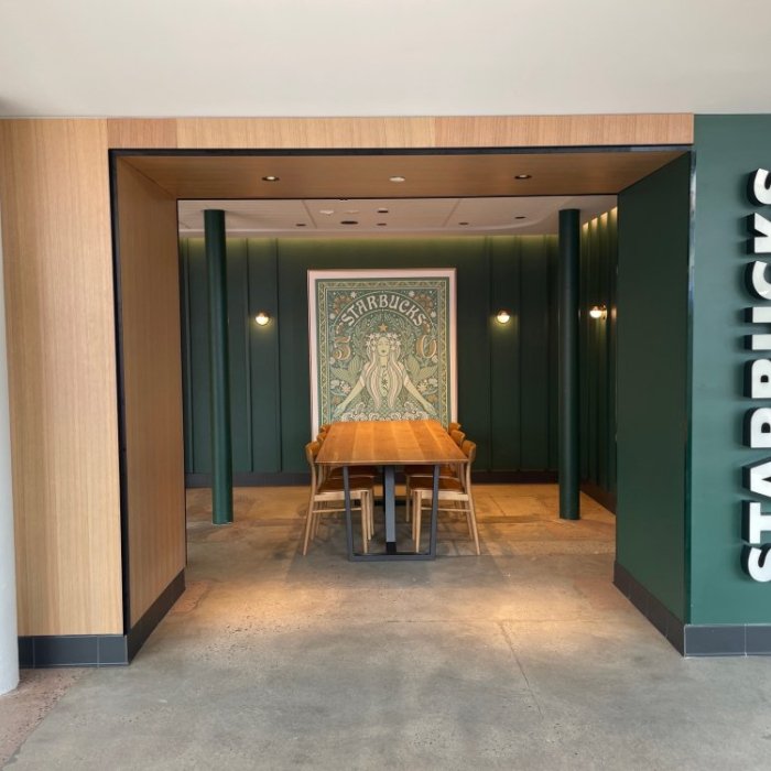 Starbucks-IMG_6128.jpg.4.1x.generic.jpg