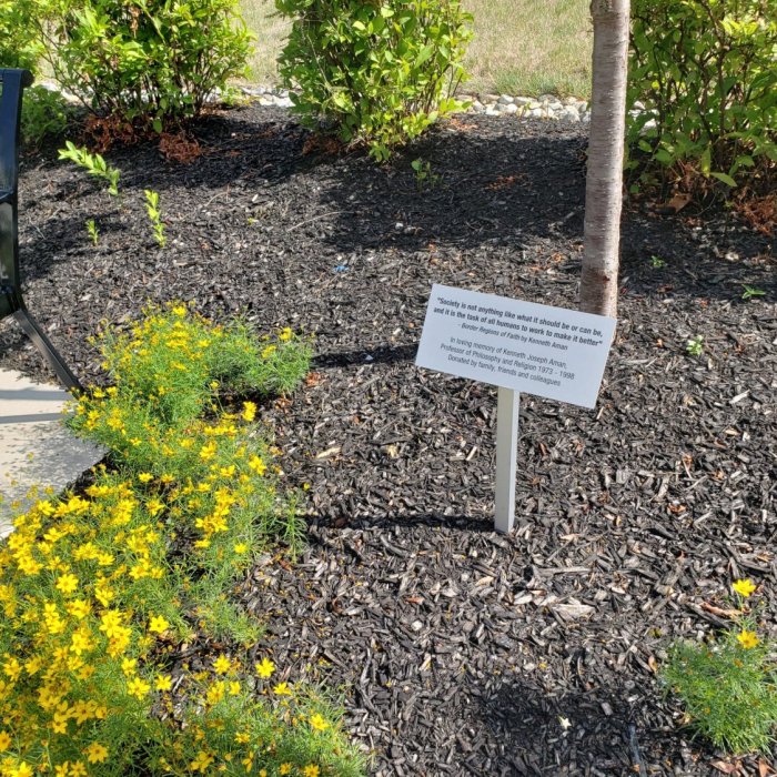 TreeSignage_2022-scaled.jpg.6.1x.generic.jpg