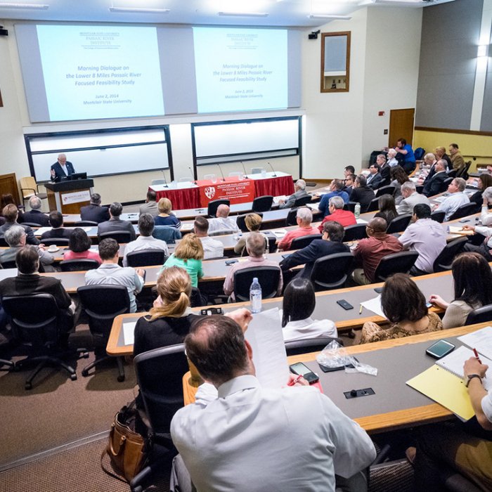 breakout room presentation