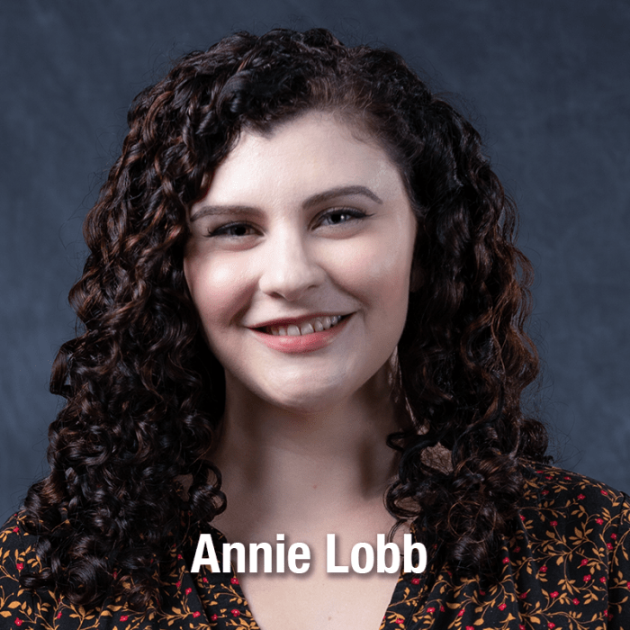 Annie Lobb Headshot