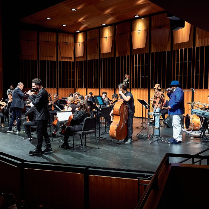 Jon B and Rahzel Concert with orchestra on stage