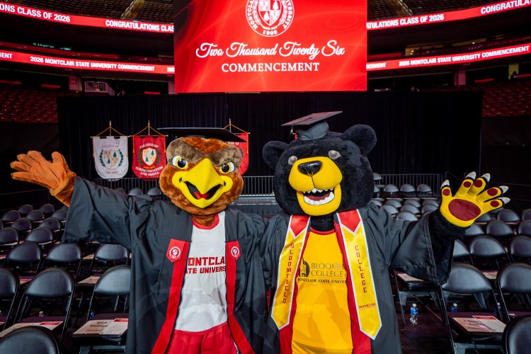 mascots Rocky and Deacon at commencement