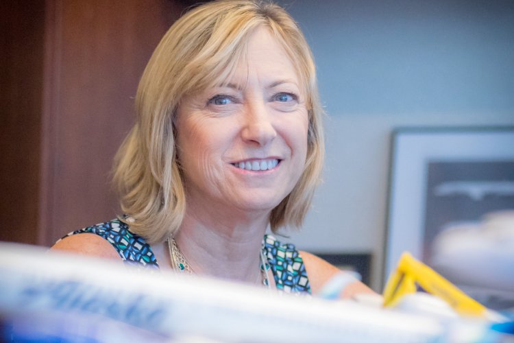 Photo of Helane Becker