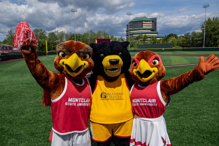 mascots Rocky, Deacon and Roxy