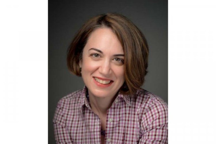 Headshot of Dr. Yasemin Besen-Cassino