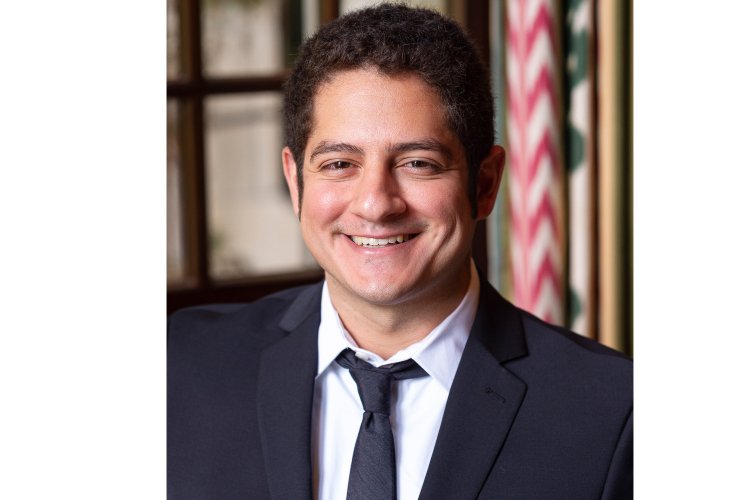 headshot of Mark Zuppichini