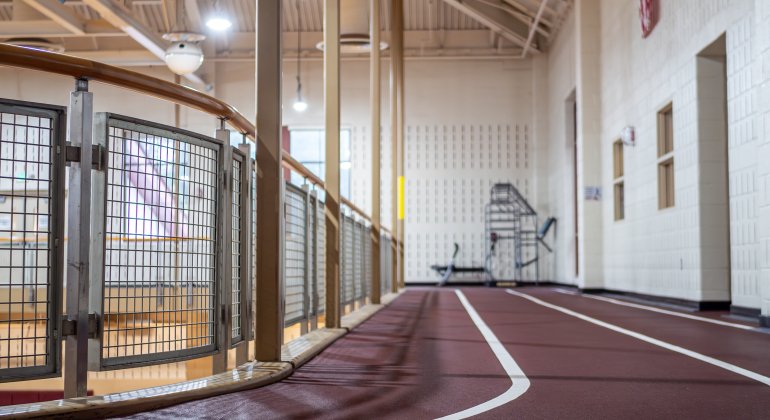 elevated indoor track at the student recreation center