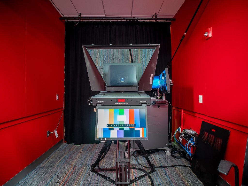 SCM Building Flash Studio 4