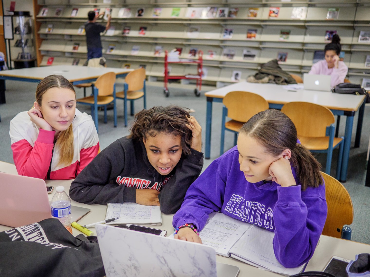 students study in the library