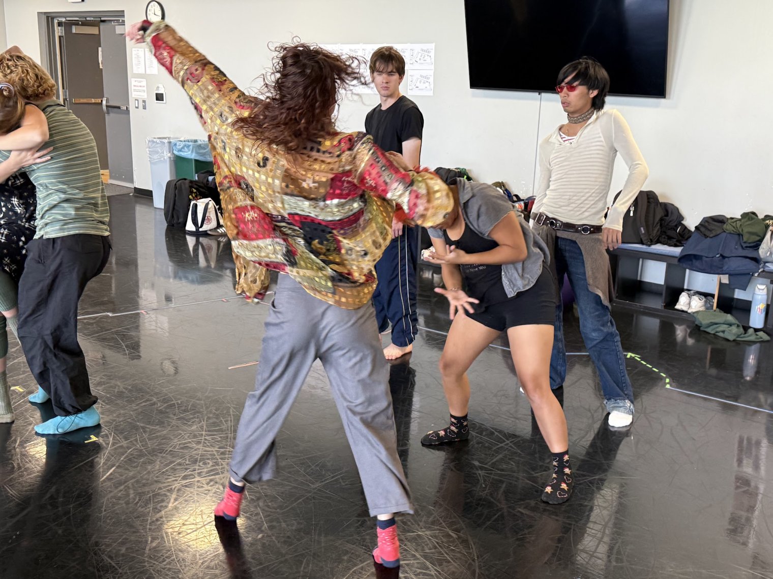 Leyla McCalla in Stefanie Batten Bland's dance class