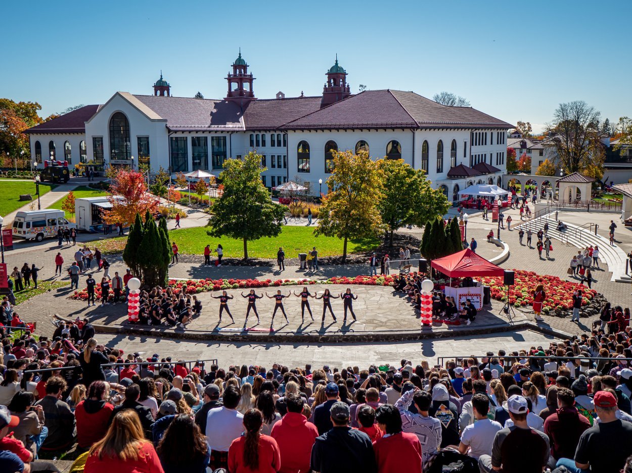 Amphitheater looking at the stage during a Homecoming parade performance