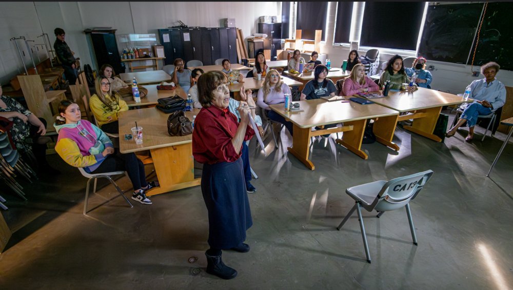 Gabriel Koren talking to students in classroom