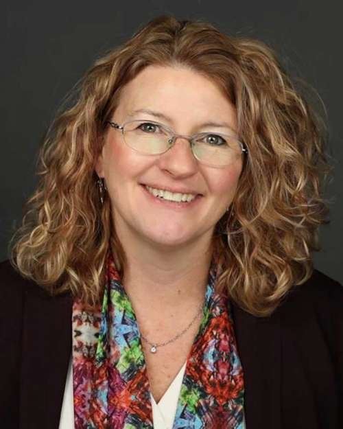 lora-billings-dean