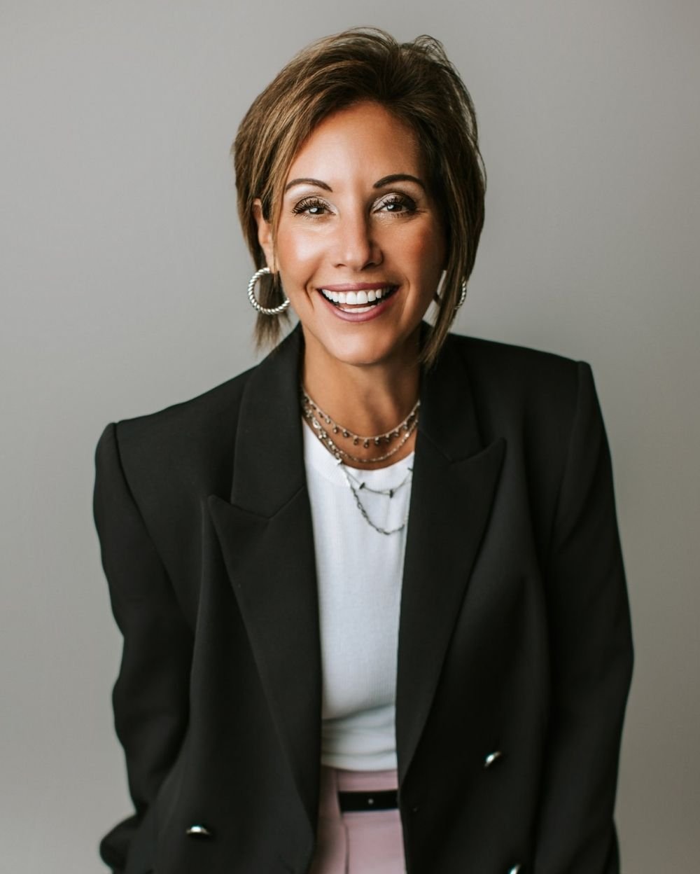 Photo of Wendy Verna