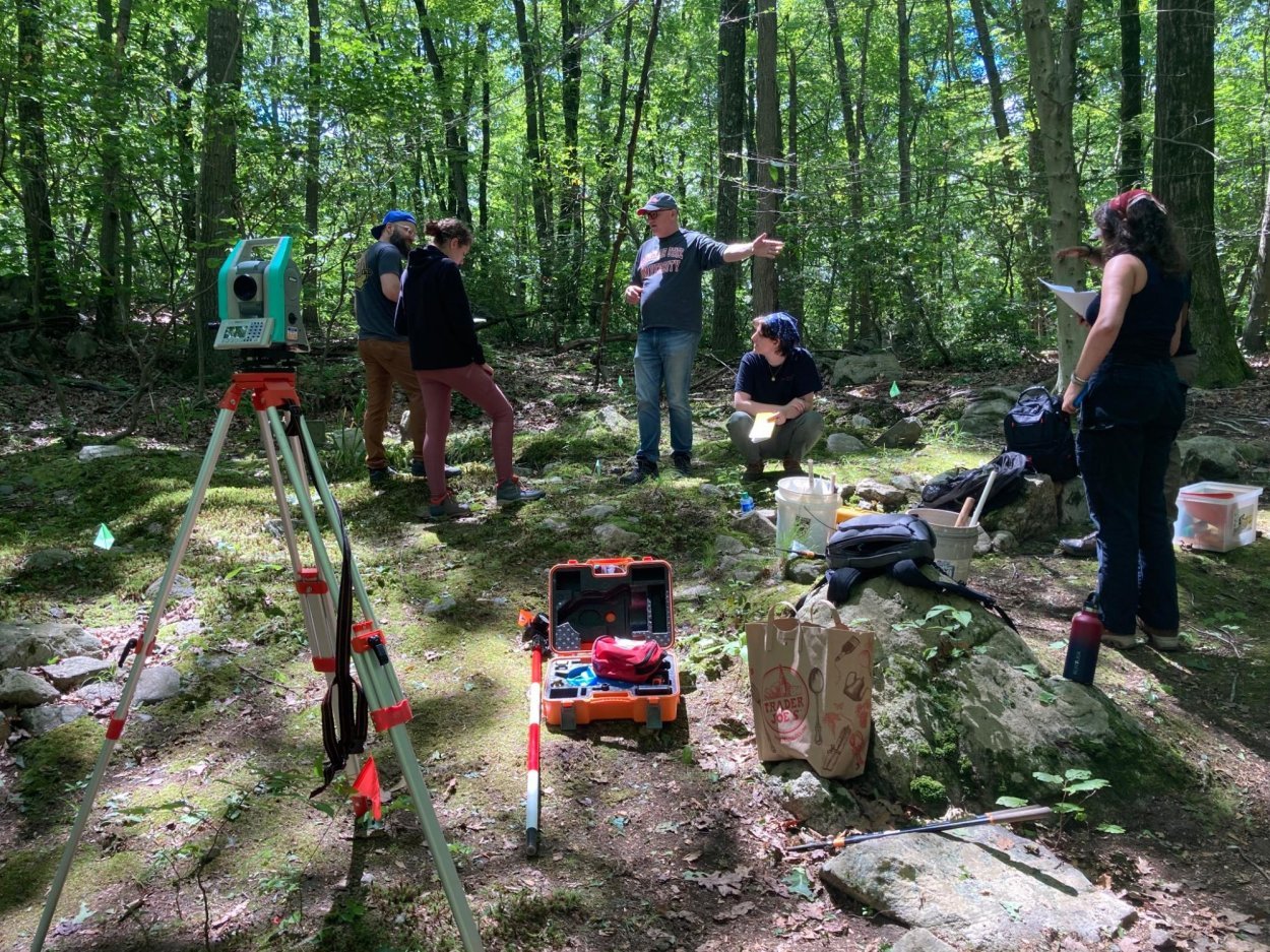 College students utilizing GIS mapping