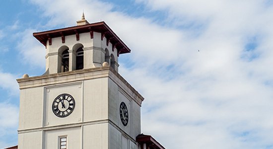 University Hall clocktower